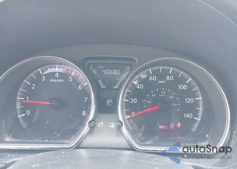 2018 Nissan Versa 1.6 Sv z USA, uszkodzony, nr VIN 3N1CN7AP3JL863269